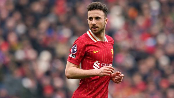 "Dévasté", Liverpool sort du silence après la mort de son joueur