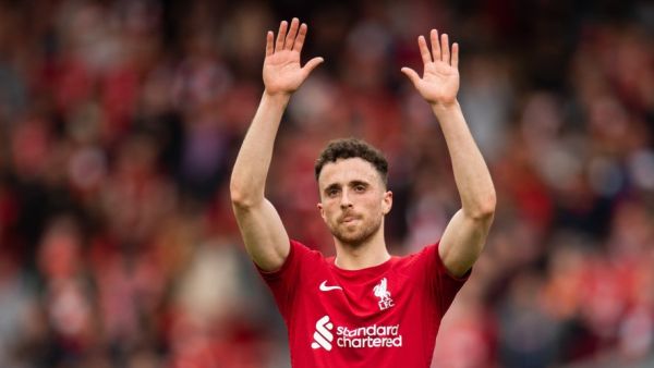 Mort de Diogo Jota dans un accident en Espagne : l'attaquant star de Liverpool a perdu le contrôle de sa Lamborghini à cause de l'éclatement d'un pneu pendant qu'il effectuait un dépassement