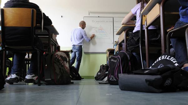 Près de deux tiers des enseignants de collèges et lycées ont pensé à démissionner ces deux dernières années