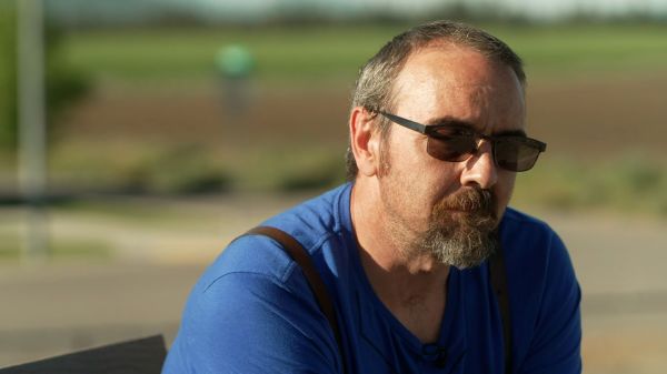Travis, prophète de l'IA : il largue sa femme pour ChatGPT rebaptisé « Lumina »