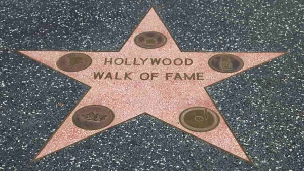 Timothée Chalamet, Miley Cyrus... Quelles stars auront leur étoile à Hollywood Boulevard ?