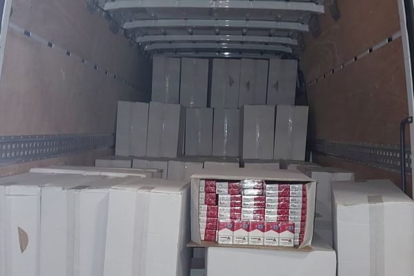 Une tonne de tabac de contrebande saisie dans l'Aisne par les douanes, l'auteur condamné et interdit de territoire