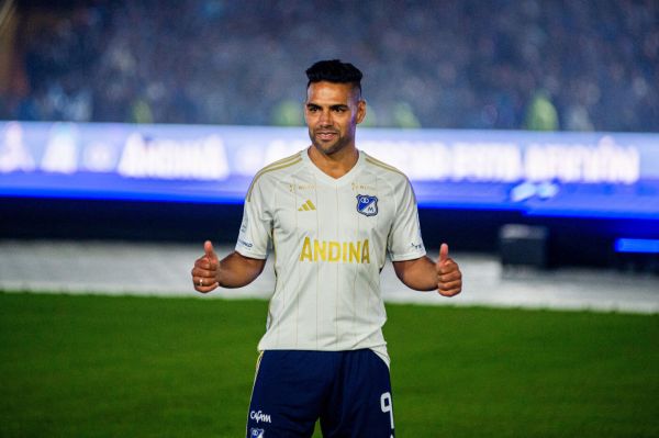 Le vibrant hommage du Millonarios à Radamel Falcao, qui quitte pour de bon son club formateur