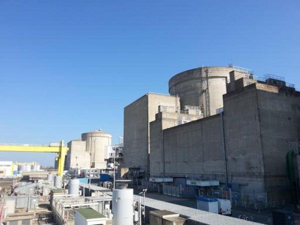 Nucléaire : l'activité de 20 réacteurs, qui ont déjà 40 ans, devrait être prolongée de dix, après un réexamen complet