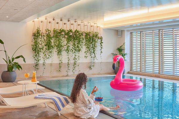 Pullman Paris Bercy : l'escapade familiale chic avec piscine, spa et brunch à deux pas de Paris