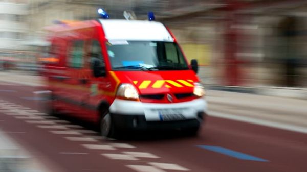 Laragne-Montéglin: un homme en fauteuil roulant meurt après avoir été percuté par un camion