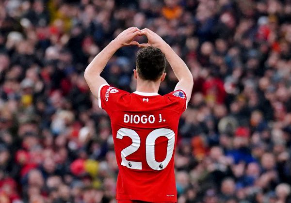 Diogo Jota, l'international portugais de foot, est mort dans un accident de la route en Espagne