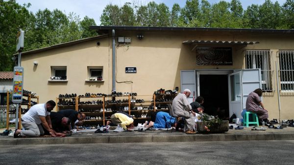 Les actes antimusulmans ont augmenté de 75% en France, selon les chiffres publiés par le ministère de l'Intérieur