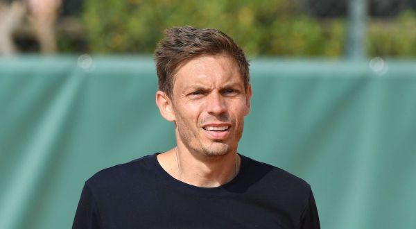 Nicolas Mahut, sollicité par Djokovic : « Je me suis plus échauffé pour cette séance avec Novak que pour mon match de double. Et j'ai même perdu ma bouteille d'eau avant d'arriver. En [...]