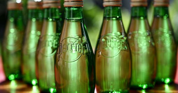 Gard. Bouteilles en verre Perrier : le baroud d'honneur de la Verrerie du Languedoc, 164 emplois menacés