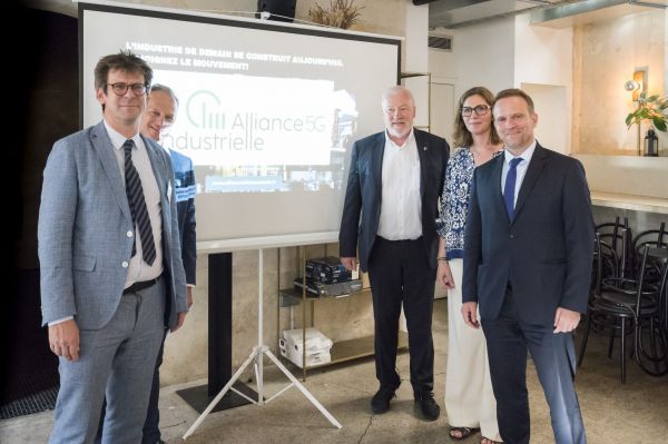 5G pour l'industrie : face au retard, entreprises et fournisseurs redoublent d'efforts pour rattraper le temps perdu
