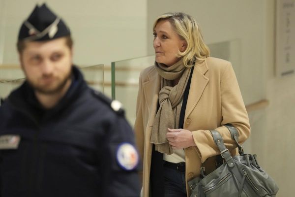 Après l'affaire des assistants parlementaires, le RN est (de nouveau) mis en cause pour des irrégularités au Parlement européen