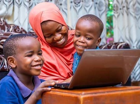 « Nous avons un devoir d'inclusion numérique » : Karen Diallo, directrice Transformation digitale Côte d'Ivoire (Interview)