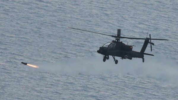 Guerre en Ukraine : qu'est-ce que le missile Hellfire, qui peut "détruire n'importe quel char" et qui ne sera plus livré à Kiev par les États-Unis ?
