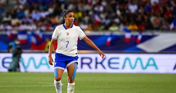 Équipe de France (F) : "On n'a rien gagné donc on ne peut pas faire pire" lance Sakina Karchaoui