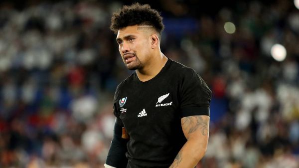 Ardie Savea réagit au gros turnover effectué par le XV de France