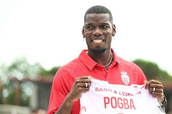 Football: Revenir en "équipe de France serait un rêve" pour Paul Pogba