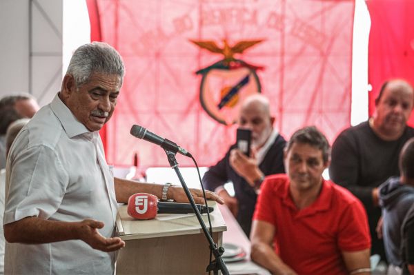 Accusé d'avoir volé plusieurs millions au club, Luis Filipe Vieira se présente à nouveau à la présidence de Benfica