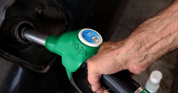 Le carburant à prix coûtant pour le premier week-end des vacances d'été