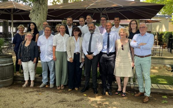 Les premières mesures de la droite pour sauver la métropole de Lyon d'une "situation cataclysmique"