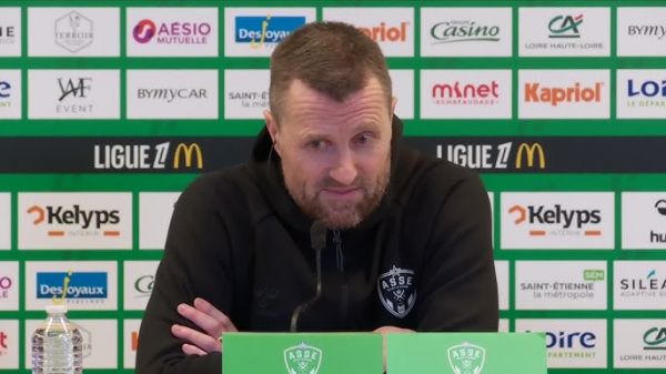ASSE : Horneland annonce une très mauvaise nouvelle et ça se complique déjà avant la reprise !