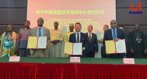 Tchad-Chine : signature d'un accord en médecine traditionnelle et formation professionnelle