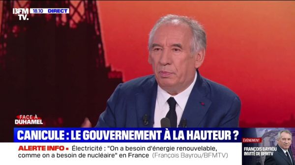 François Bayrou: "On a besoin des énergies renouvelables, comme on a besoin de nucléaire”
