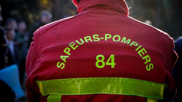 Fuite d'acide nitrique devant l'usine d'explosifs Eurenco à Sorgues : la D907 coupée, des salariés confinés