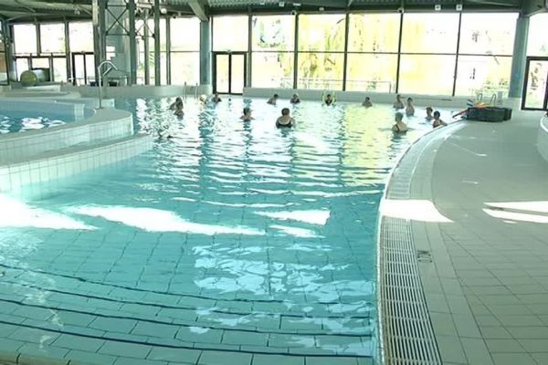 Quinze personnes se battent dans "un espace aquatique de détente et de bien-être", deux interpellations et huit interdictions d'y revenir pendant l'été