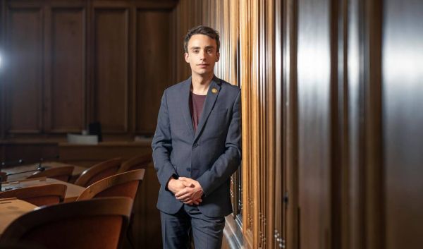 Premier citoyen à 25 ans, le neuchâtelois Emile Blant reverdit la politique