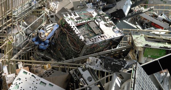 Économie circulaire : Bruxelles lance des travaux sur les transferts de déchets et la gestion des DEEE