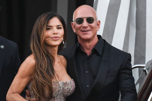 Mariage de Jeff Bezos et Lauren Sánchez : coup de massue pour le couple quelques jours à peine après la noce grandiose