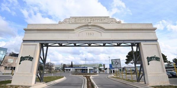 Eau minérale Perrier: Nestlé Waters annonce avoir remplacé sa microfiltration