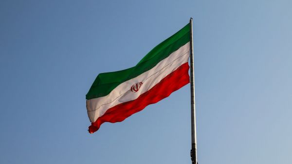 Avec l'inculpation pour espionnage de Cécile Kohler et Jacques Paris en Iran, les tensions montent d'un cran entre Paris et Téhéran