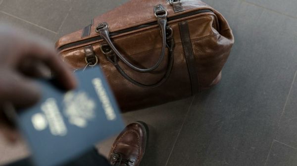 Vous voyagez souvent ? Cette nouveauté d'iOS 26 va devenir indispensable
