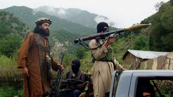 Pakistan : cinq morts dans un attentat à la bombe dans l'ancien bastion des talibans