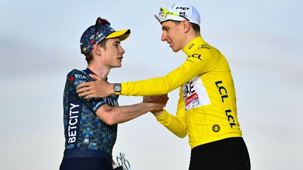 Tour de France: Pogacar a "beaucoup de respect" pour Vingegaard malgré la polémique du "Va te faire foutre"
