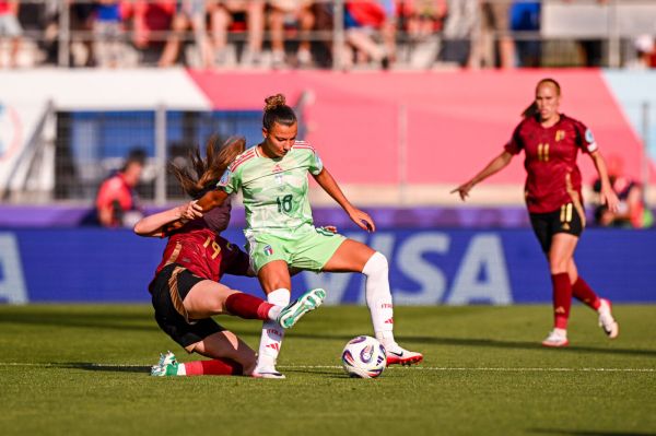 Euro féminin 2025 : l'Italie tape la Belgique pour son entrée en lice
