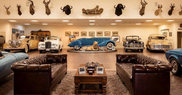 Cette maison à 100 millions d'euros a son propre musée automobile