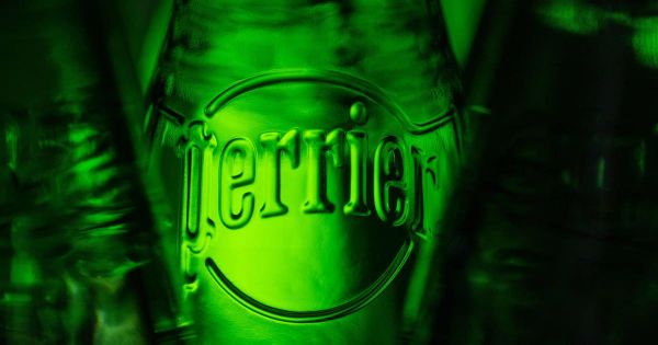 Affaire de la fraude aux eaux minérales : Nestlé annonce avoir retiré ses filtres illégaux sur le site de Vergèze
