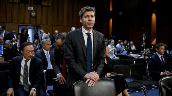 Guerre froide dans la Silicon Valley: Sam Altman et Mark Zuckerberg s'arrachent les cerveaux de l'IA