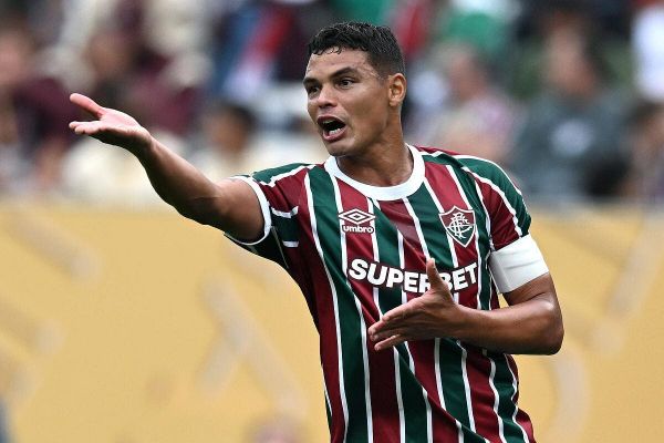 Le PSG regrette, Thiago Silva négocie son retour