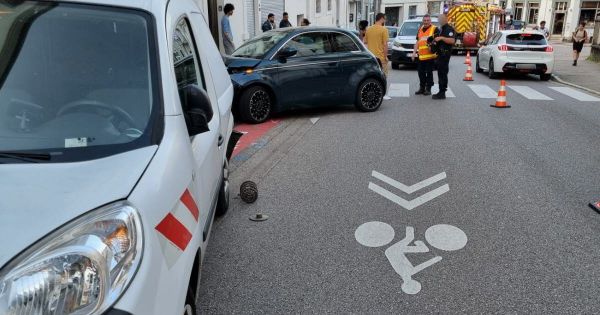 Vosges. Épinal : une automobiliste perd le contrôle et percute plusieurs voitures stationnées rue Notre-Dame-de-Lorette