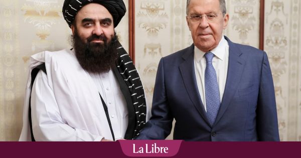 La Russie devient le premier pays à reconnaître le pouvoir taliban en Afghanistan