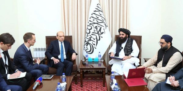 Afghanistan: La Russie devient le 1ᵉʳ pays à reconnaître le pouvoir taliban