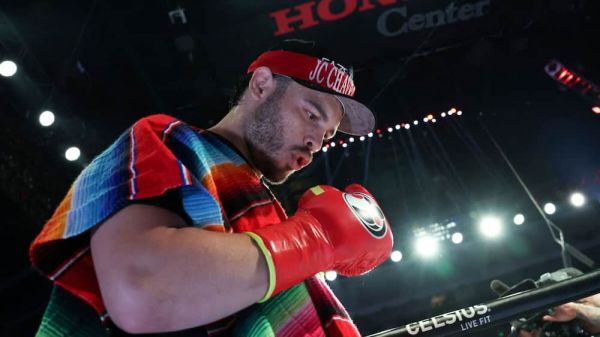 Défait par Jake Paul samedi: le boxeur mexicain Julio Cesar Chavez Jr. arrêté par la police de l'immigration à Los Angeles
