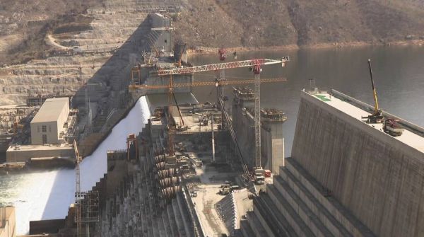 L'Egypte s'insurge contre l'Ethiopie qui annonce l'achèvement du mégabarrage sur le Nil