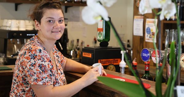 Moosch. La créatrice du café S'Lottie Stüwa Charlotte Etterlen reçue à Matignon