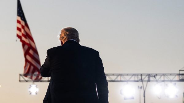 "Je n'ai fait aucun progrès": le rare aveu d'impuissance de Donald Trump sur la guerre en Ukraine
