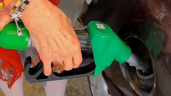 Carburant à prix coûtant : dans quelles stations-service se rendre pour faire le plein avant le départ en vacances ?